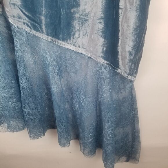 NWT FREE PEOPLE BEAUTIFUL VELOUR AND LACE SKIRT. SIZE 10. - Picture 8 of 15
